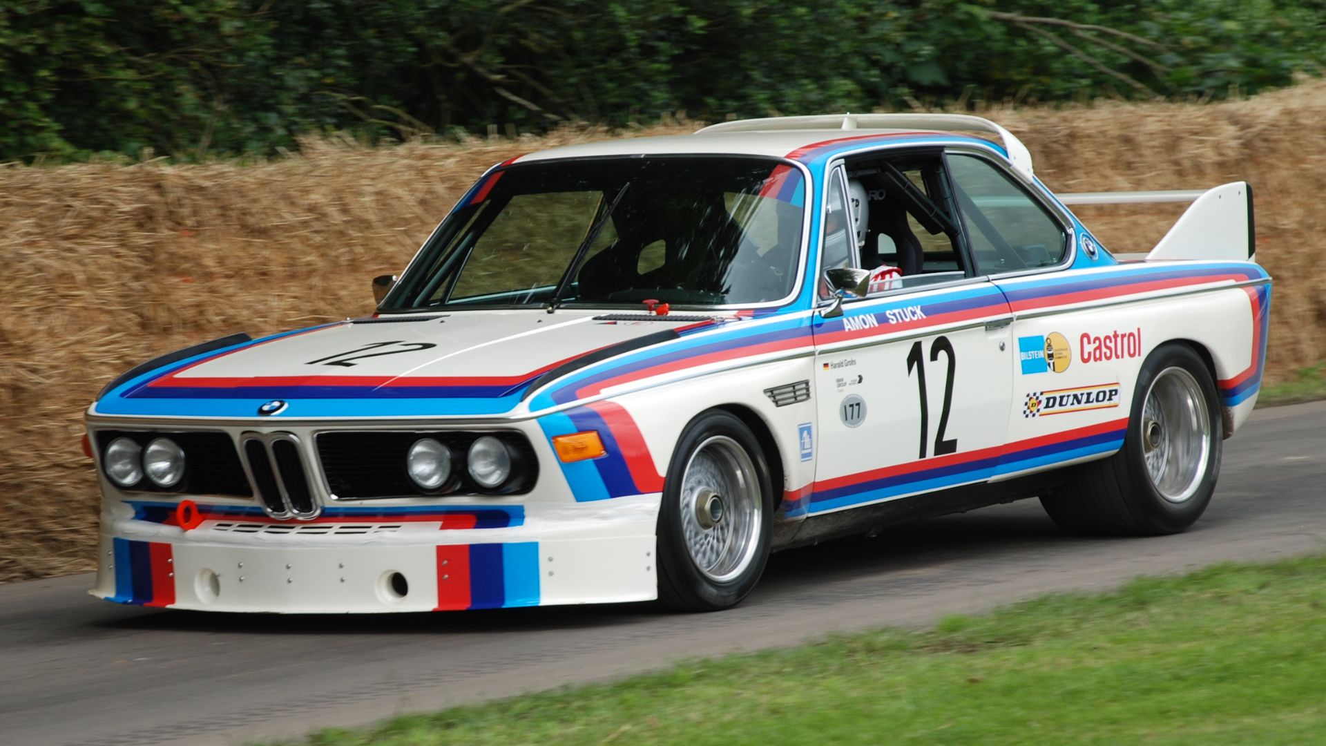 1972 BMW CSL Was A Rocket Launcher In a Knife Fight