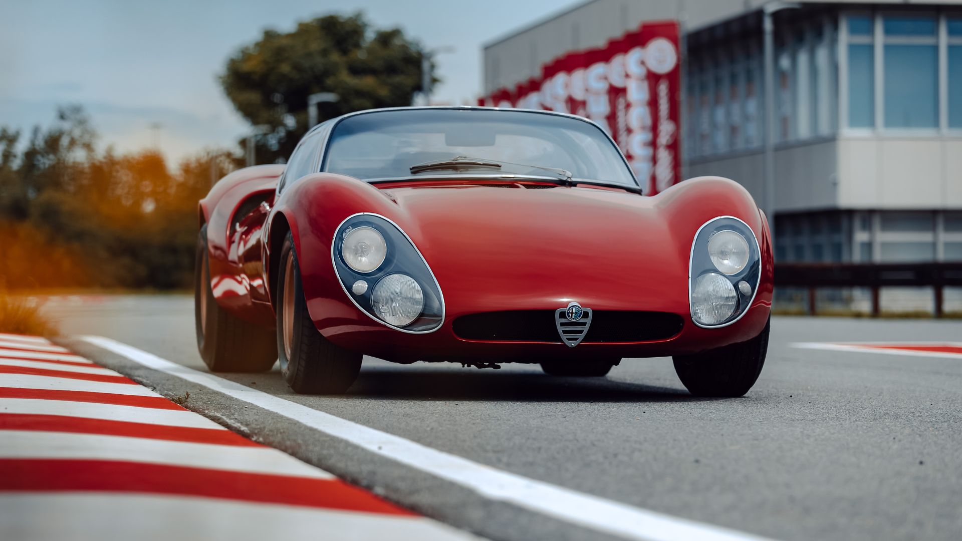 Alfa Romeo 33 Stradale, One of the Very First Supercars